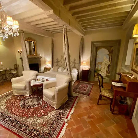 La Corte Di Ambra فندق مبيت وإفطار 3*