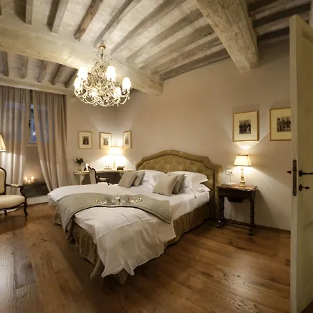 La Corte Di Ambra