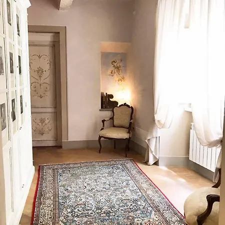 La Corte Di Ambra