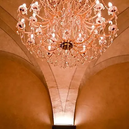 La Corte Di Ambra Bed and Breakfast