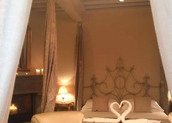 Couette-café La Corte Di Ambra 4*
